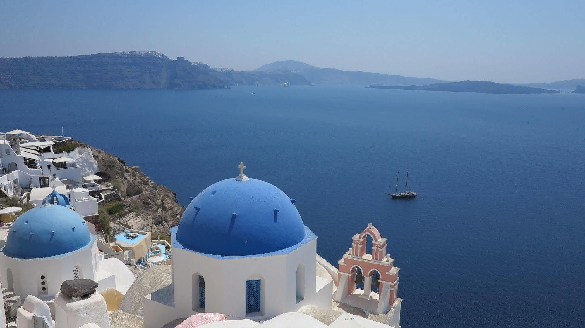 Finesse Suites Oia  Exterior foto