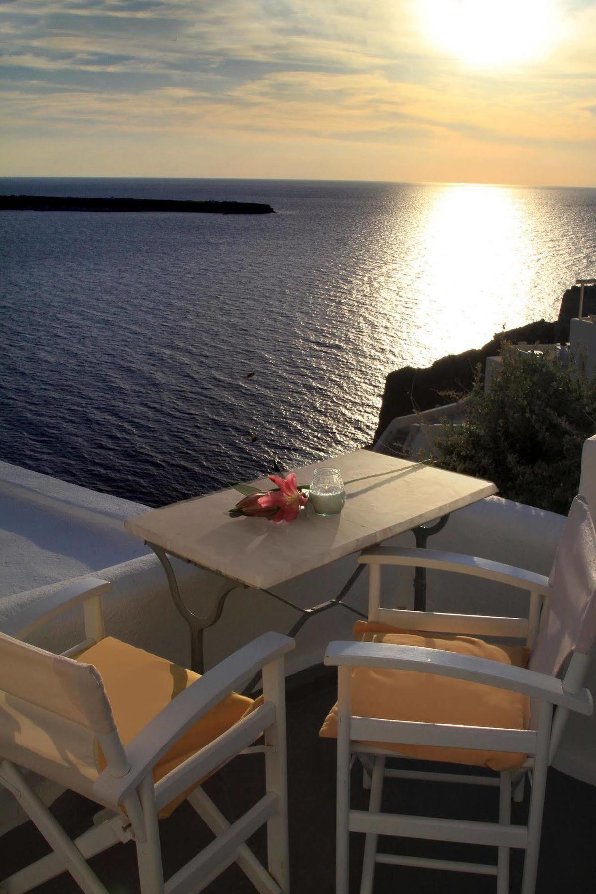 Finesse Suites Oia  Exterior foto